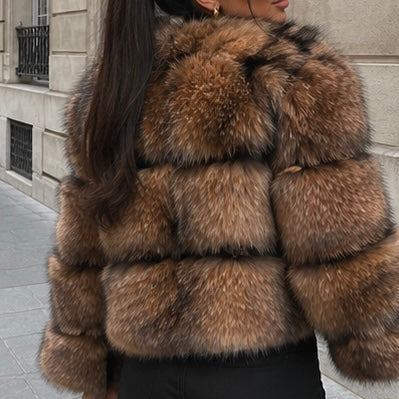 LINDA -
Manteau Court en Fausse Fourrure